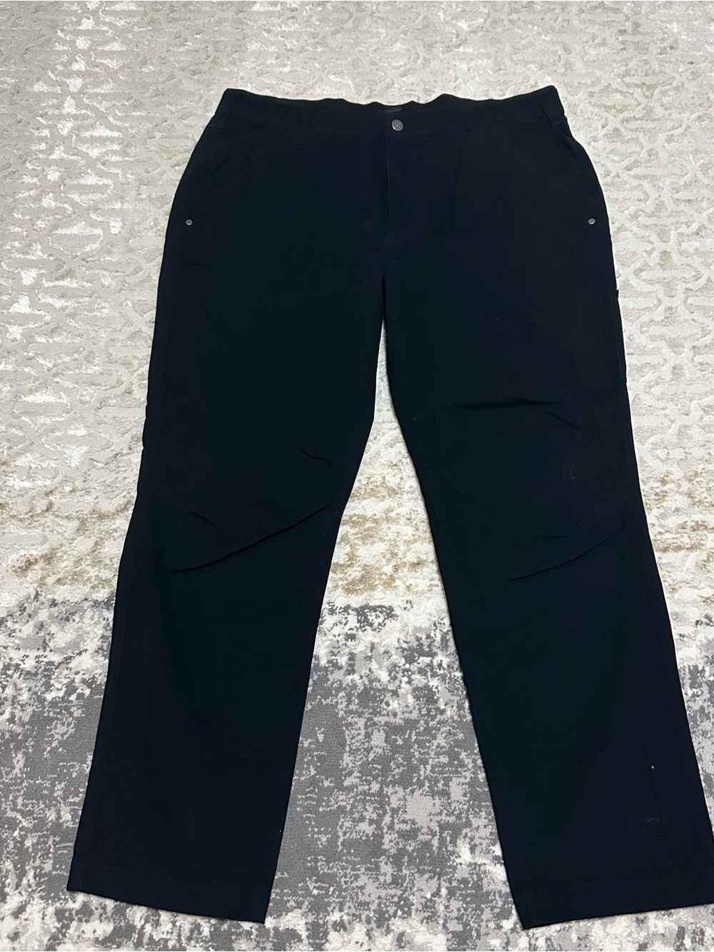 Men's Black Straight-Chino Pants